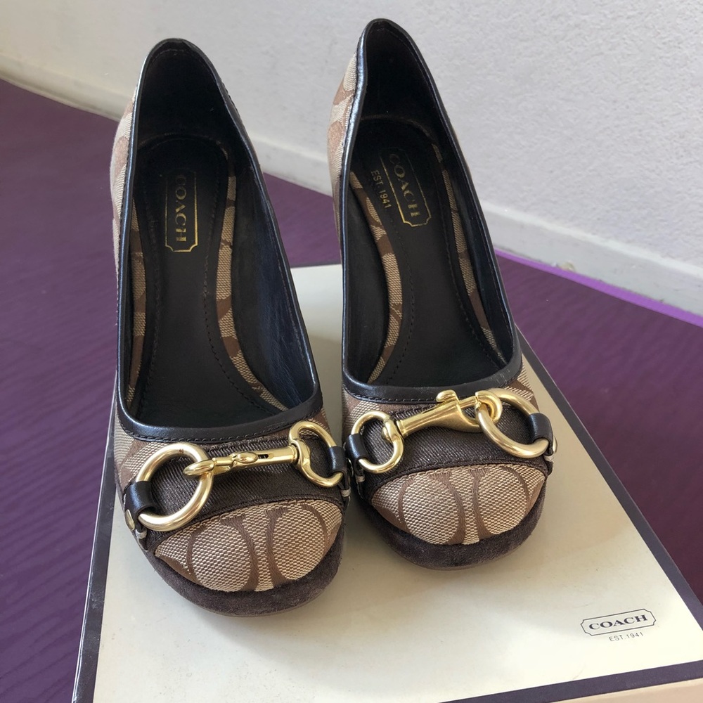 Coach Khaki print wedges